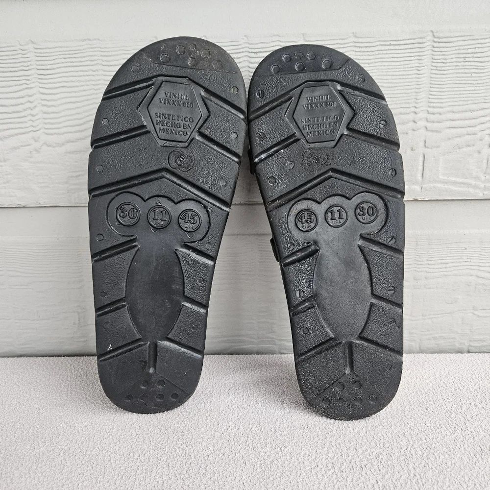 Speedo Slides Sandals Men SZ 11 Black Slip-On Rubber Waterproof Quick Dry
